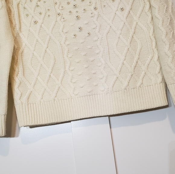 White House Black Market Wool Blend Cable Knit Sweater Pearls Cream Size… - Picture 6 of 11